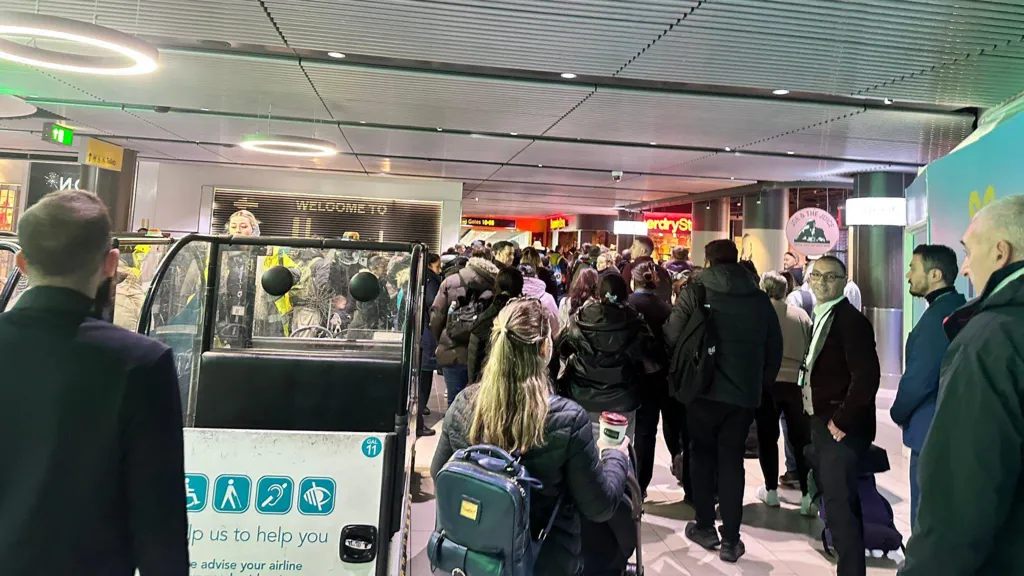 Gatwick Chaos: South Terminal Evacuated Over Security Threat